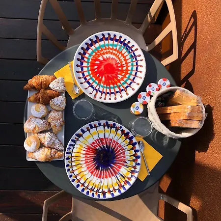 Palazzo Biancofiore, & Rooftop 住宿加早餐酒店 4*