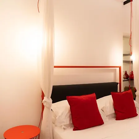 B&B Palazzo Biancofiore, & Rooftop 오스투니