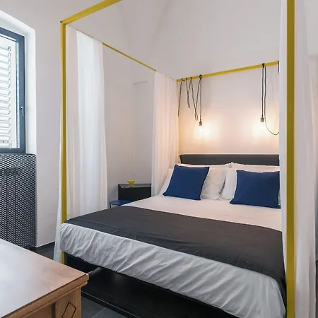 Palazzo Biancofiore, & Rooftop Bed and Breakfast Ostuni