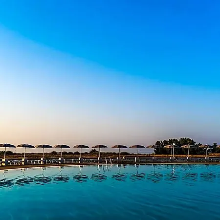 B&B Palazzo Biancofiore, & Rooftop 오스투니